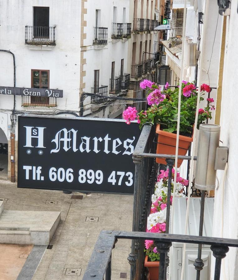 Hostal Martes Caceres Plaza Mayor - Tercer Piso Sin Ascensor Экстерьер фото